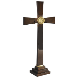 Altar/Standing Crucifix & Crosses