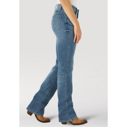 Wrangler Ladies Q Baby Ultimate Riding Jean Mid Wash