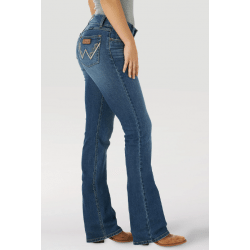 Wrangler Ladies Retro Mae Mid Rise Fansy Pocket Kasey Jean