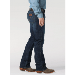 Wrangler Men's Retro Slim Fit Bootcut Merriam Jean