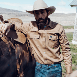Wrangler Men's Cowboy Cut Firm Finish Long Sleeve Solid Tan Snap Western Shirt