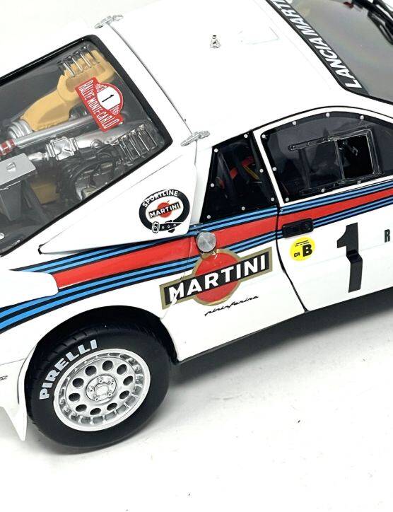 1/18 ランチア 037 ラリー ’83 モンテカルロ MARTINI #1 1/18 ランチア 037 ラリー '83 モンテカルロ MARTINI #1 おもちゃ