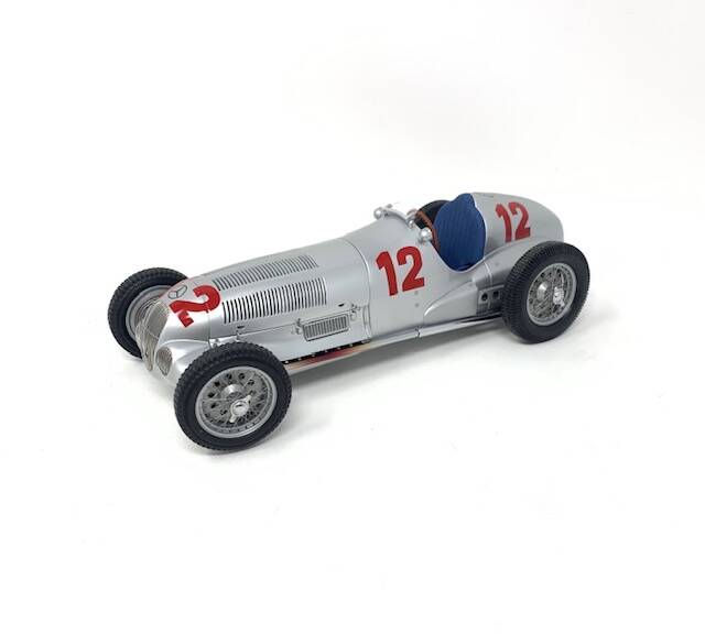 Mercedes Benz W125 1937 R.Caracciola - CMC 1:18 Diecast No Box