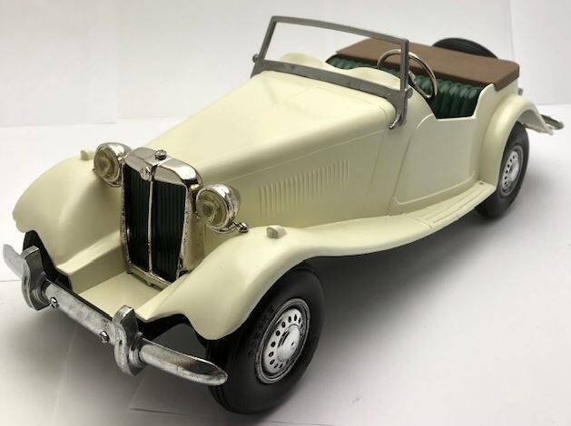 MG TD by DOEPKE - 1950's metal body steel fram. 15.5 inches long ...