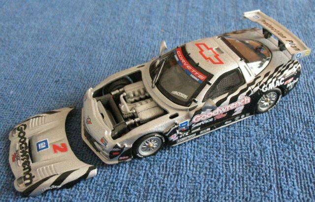 Chevrolet Corvette C5-R #2 1999 Goodwrench Action 1:43 Diecast