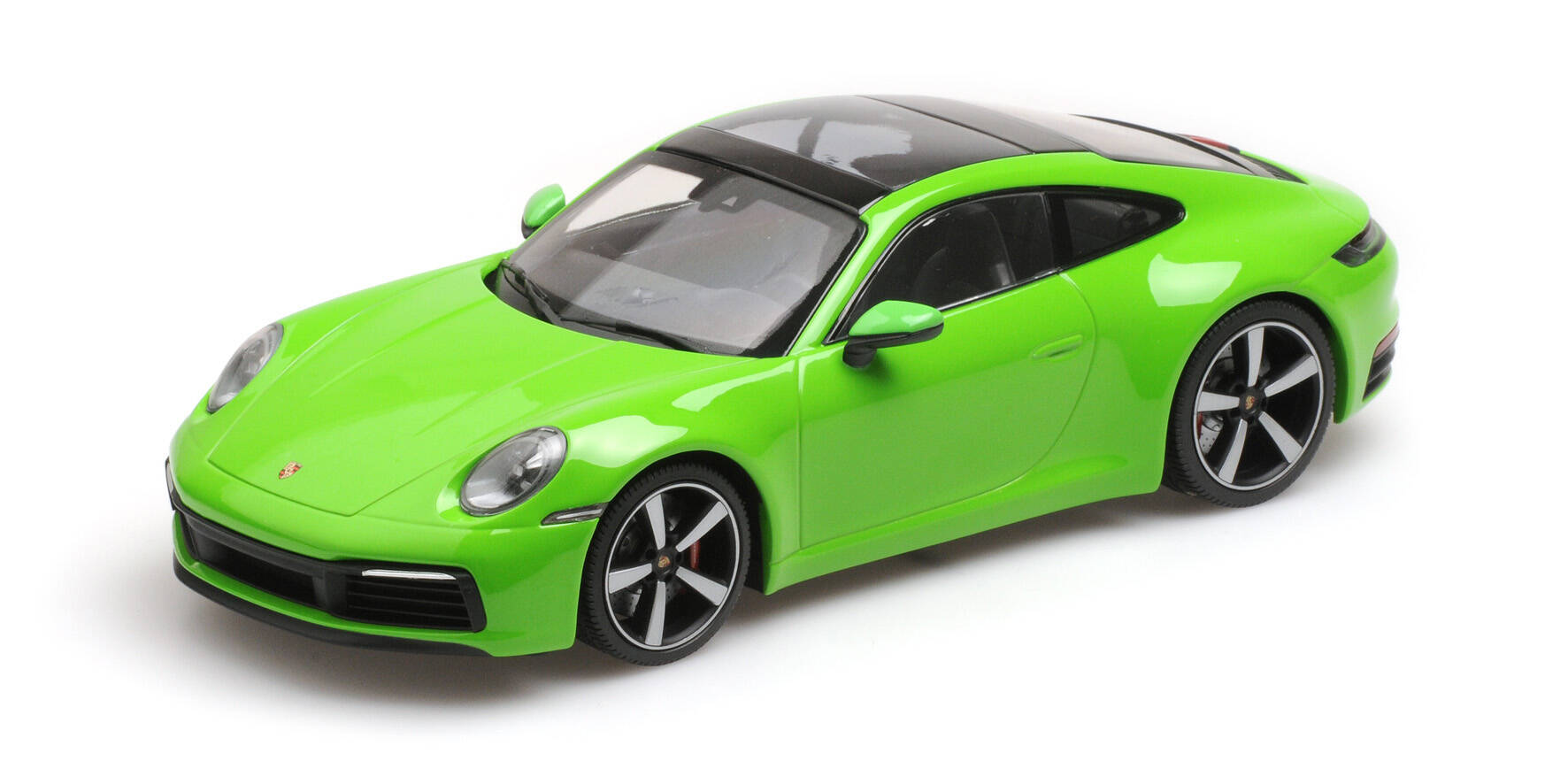 Porsche   Carrera 4S  green Minichamps 1: Diecast 1 of   pieces