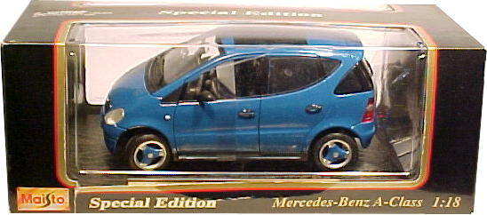 Mercedes Benz A Klasse 1998 Blue - Maisto 1:18 Diecast