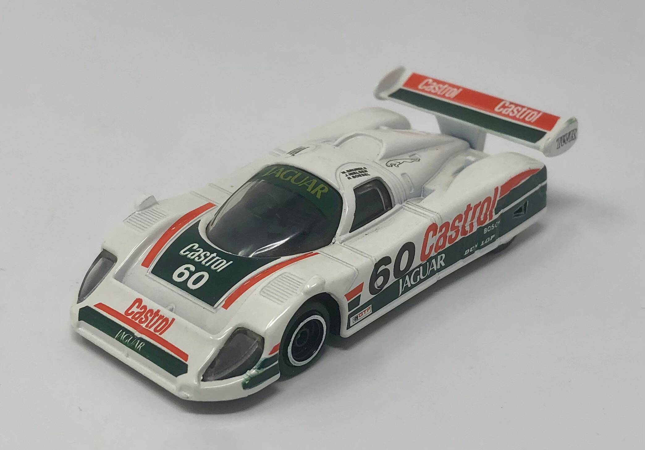 Jaguar XJR9 #60 Castrol - Corgi 1:43 Diecast no box | eAutomobilia