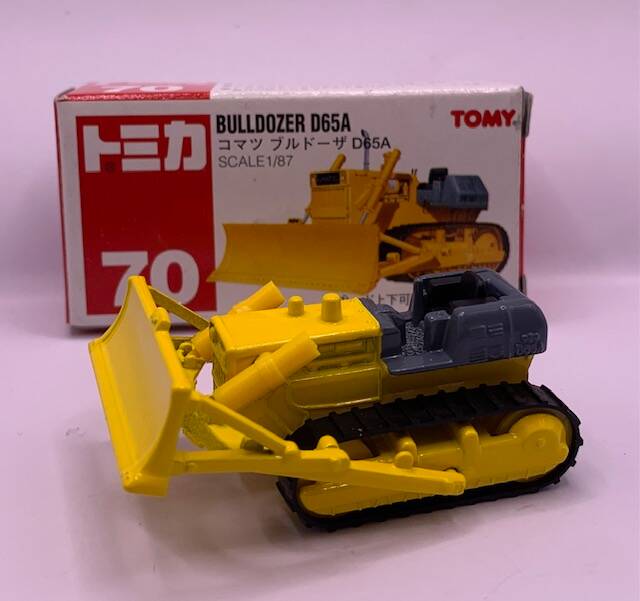 Bulldozer D65A Tomica Diecast | eAutomobilia the online division