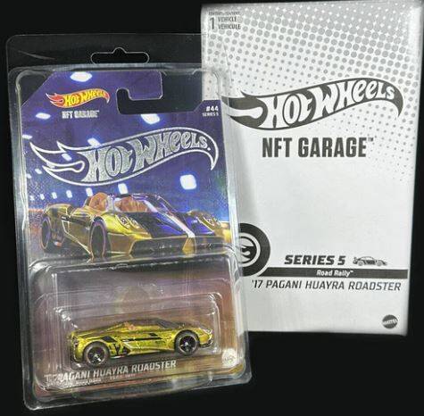 Pagani Huayra Roadster 2017 Series 5 NFT Garage Hot Wheels 1:64