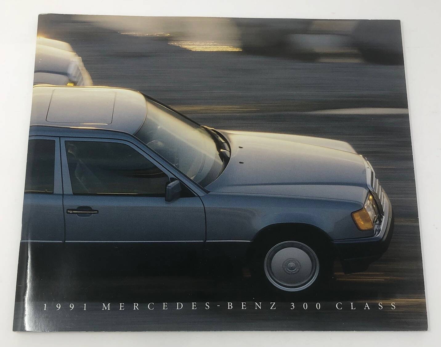 1991 MercedesBenz 300 Class CatalogBrochure eAutomobilia the online